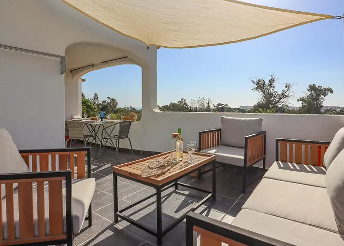 Loft Quinta Da Balaia - Jacuzzi - By Bedzy * אלבופיירה