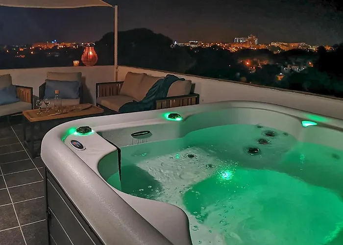 Loft Quinta Da Balaia - Jacuzzi - By Bedzy דירה אלבופיירה